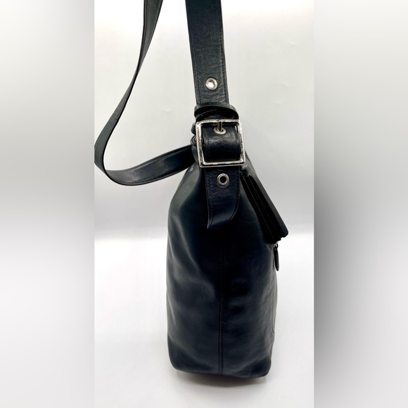 VINTAGE COACH Legacy Duffle 19889 Black Leather Shoulder Bag. Strap Adjustable. - Picture 5 of 16